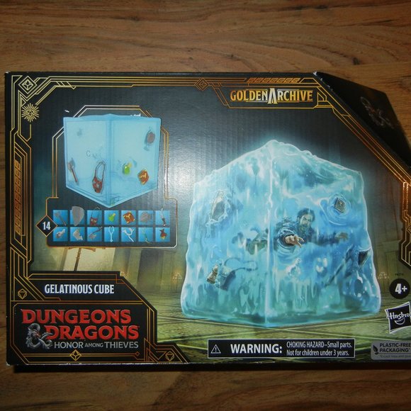 Dungeons & Dragons Honor Among Thieves Product Golden Archive Gelatinous Cube - Picture 1 of 4